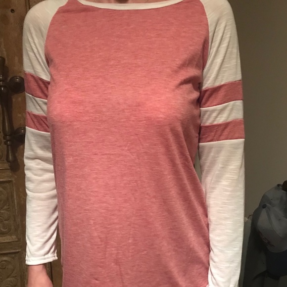 ⬇️💲 One left (S) Woman’s long sleeved shirt (Red) - Picture 4 of 5